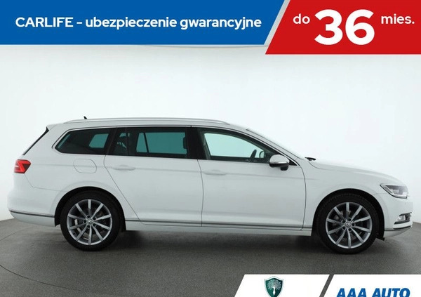 Volkswagen Passat cena 71000 przebieg: 135484, rok produkcji 2016 z Władysławowo małe 277